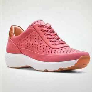 Clarks Tivoli Grace Leather Dusty Rose Perforated Sneakers Size 8 NWT
